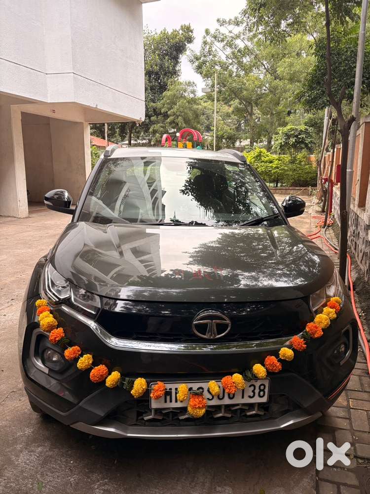 Tata Necon XZA With Sunroof