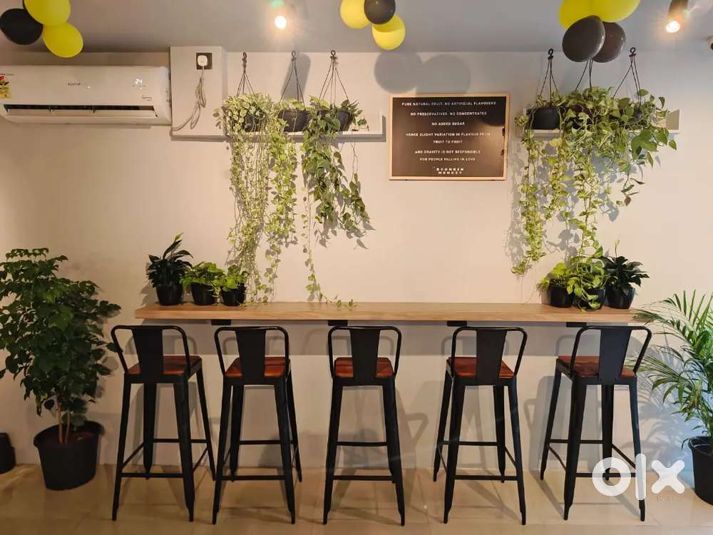 Palarivattom - Restaurant Space - 700sqft - Car Paking - 35K