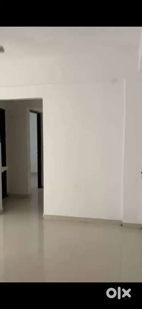 Need for female roommates for 1bhk flat