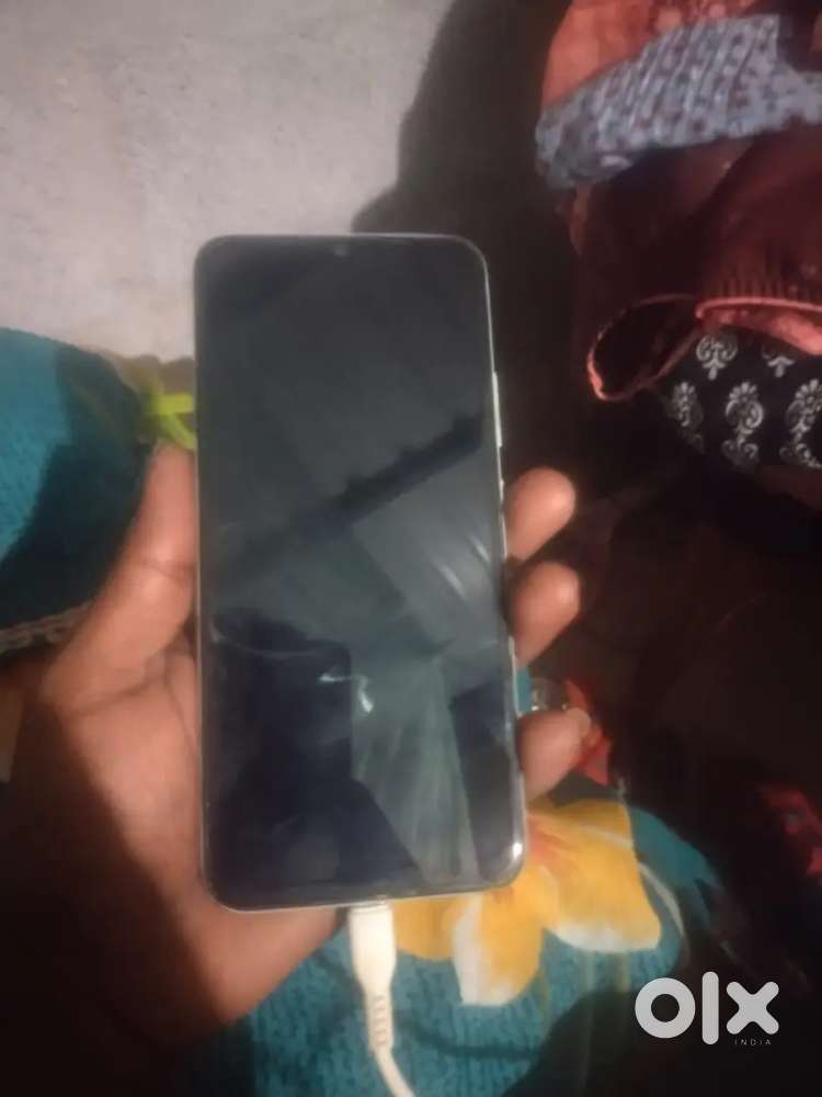 Realme narzo 50 I 4gb ram 64 gb storage