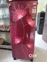 Fridge and washing machine to sell