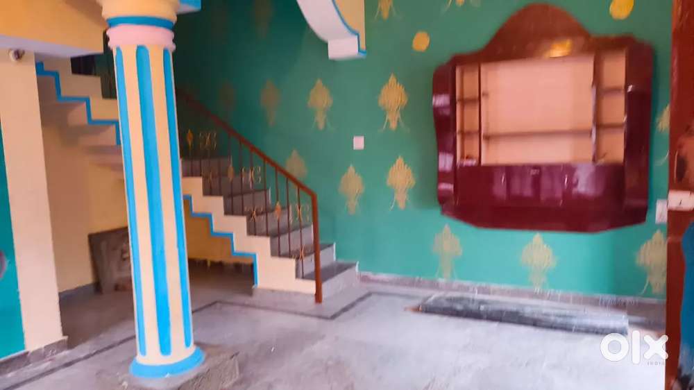 House for rent 3 bhk 1 floor and 2nd floor duplex