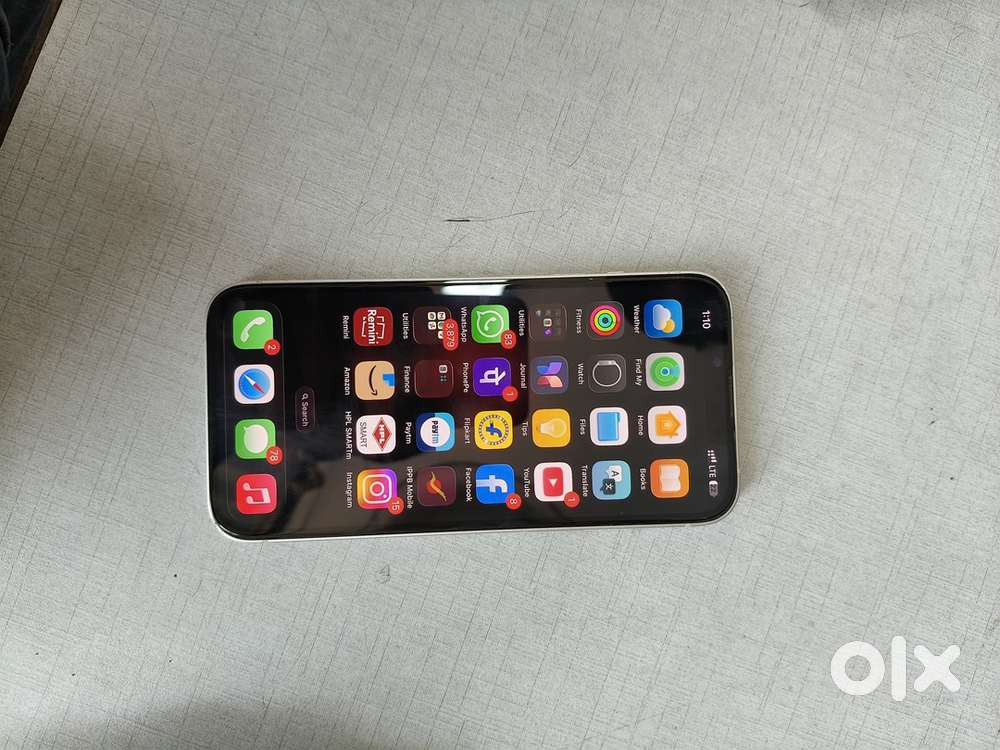 I phone 13/128gb.   But Fac id not warking