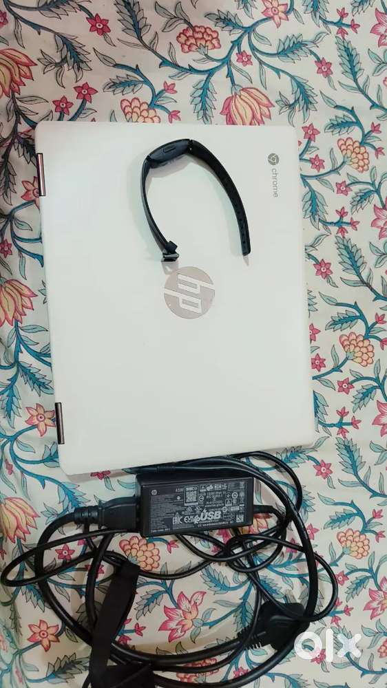 HP Chromebook x360  Touchscreen  4GB RAM  32/64GB Storage