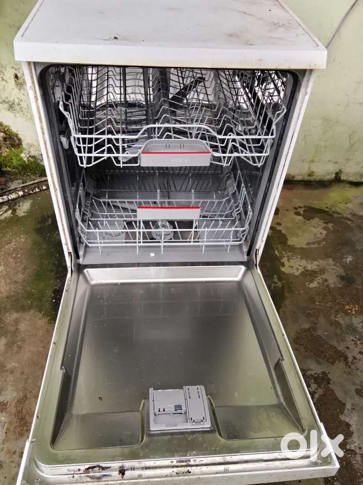 Dishwasher machine