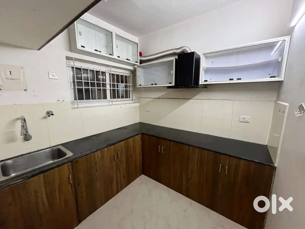 2BHK Apartment in Navalur – ₹23k + ₹4.02k Maintenance  Prime Location