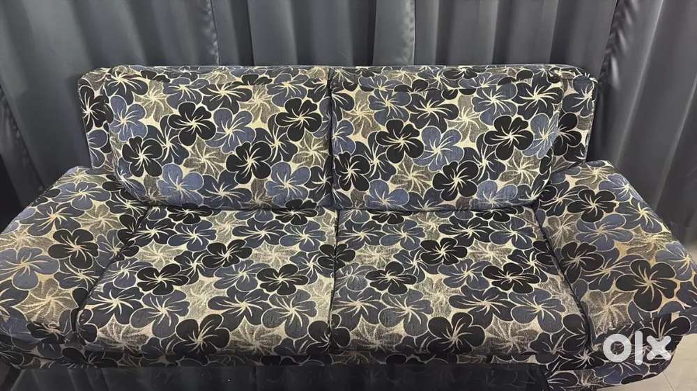 Sofa set 3+1+1
