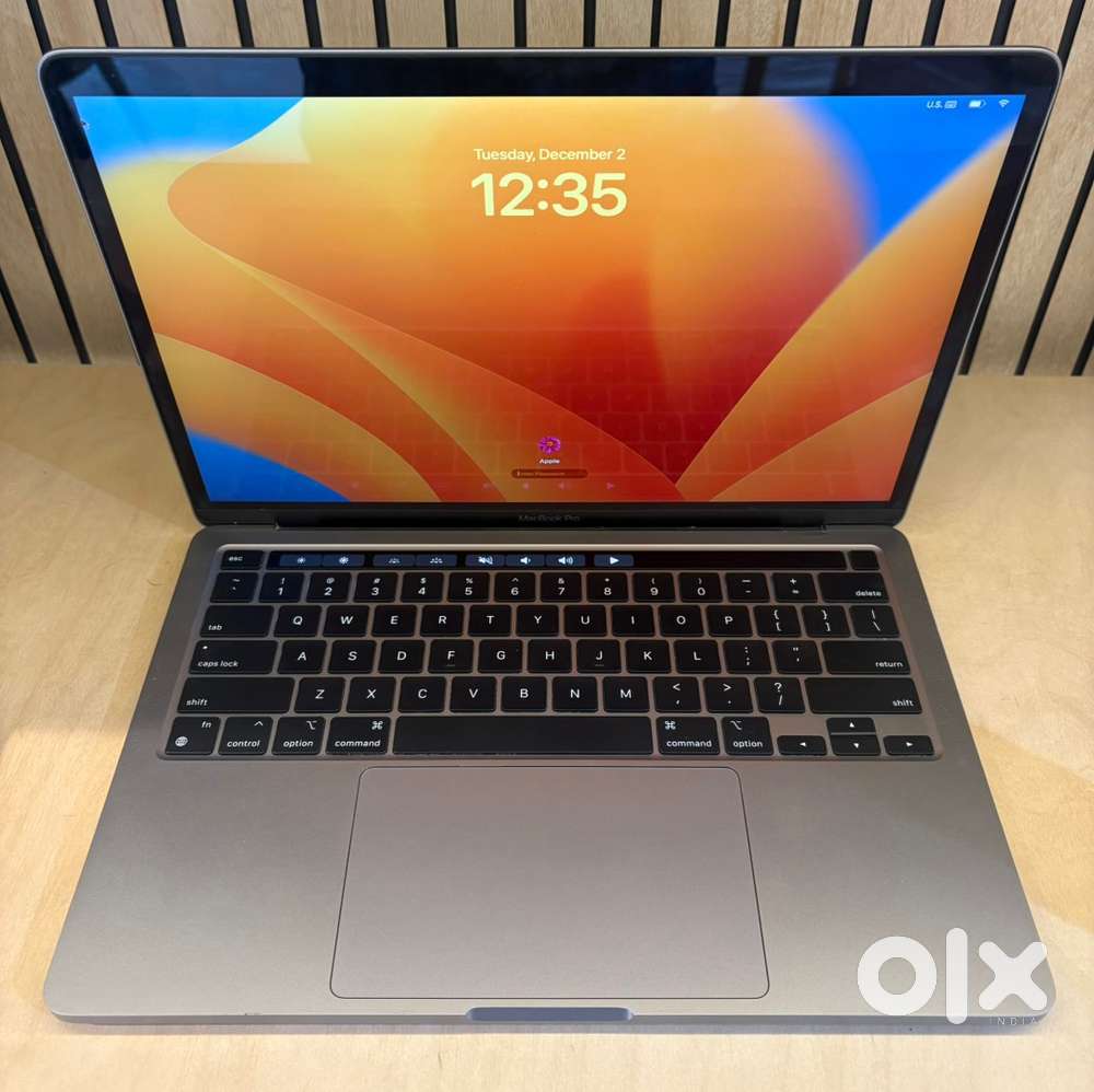 APPLE MACBOOK PRO M1 PROCESSOR 16GBR AM 256GB SSD