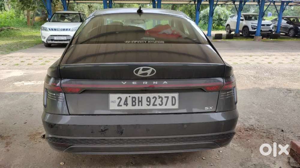 Hyundai Verna 2024 Petrol Well Maintained
