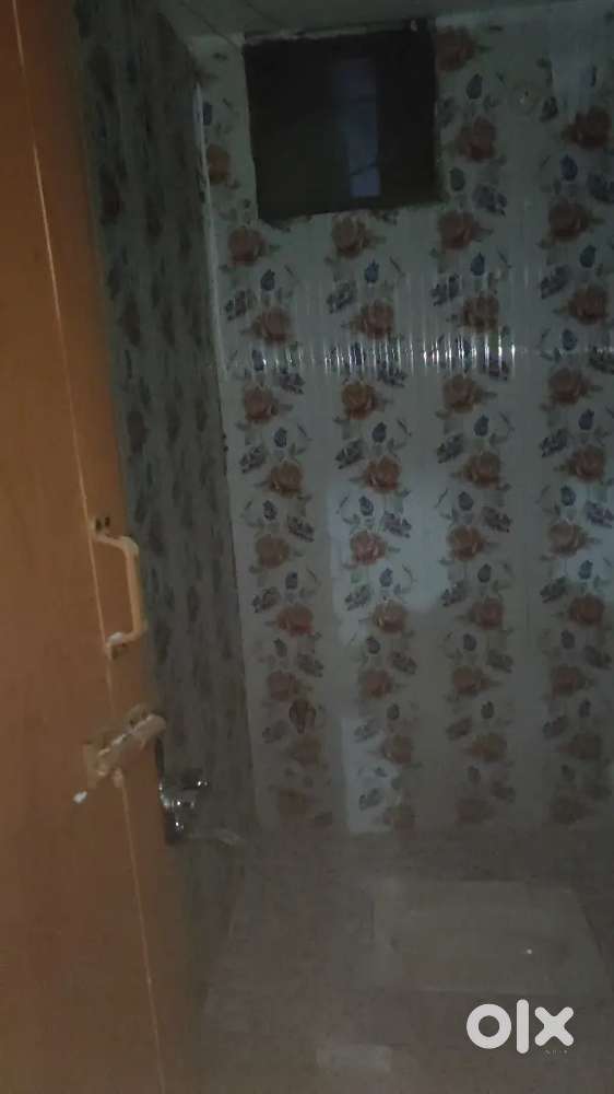 Flatmate needed urgently ready to shift in a week