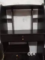 Computer table
