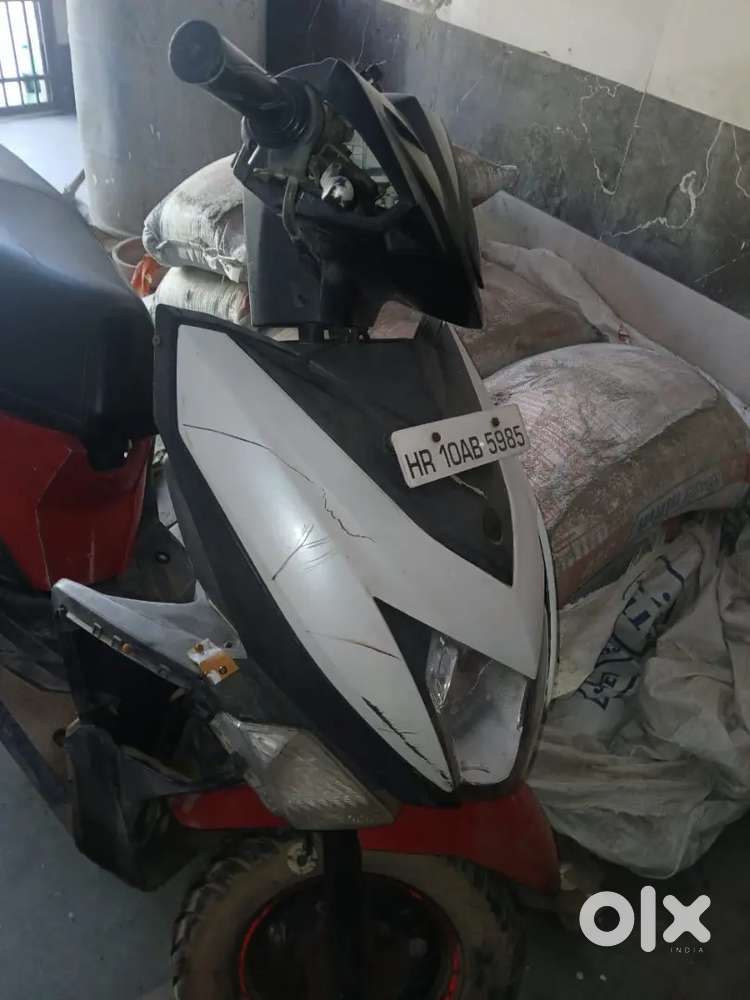 Yamaha zr 125