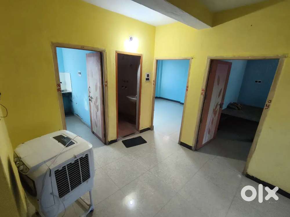 Mirchai Bari in front of sbi