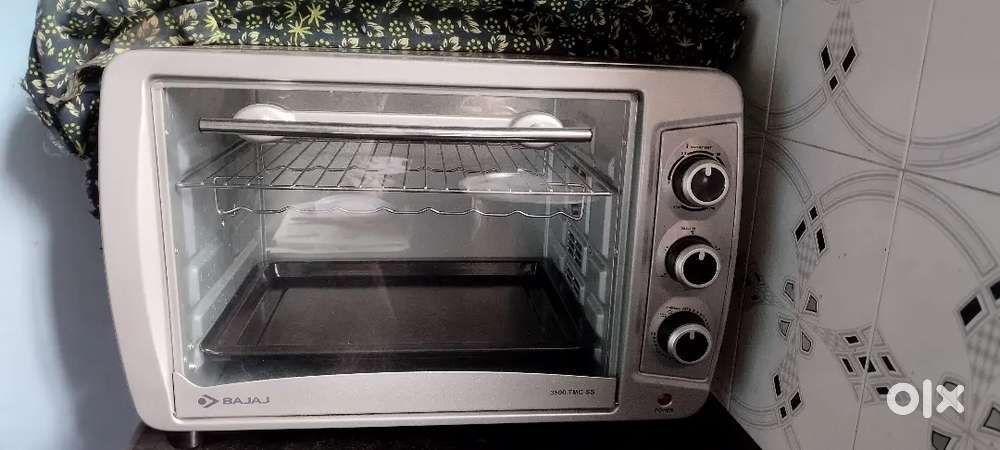 OTG oven Bajaj 35 Liter Otg oven  only 3 times used with Warranty