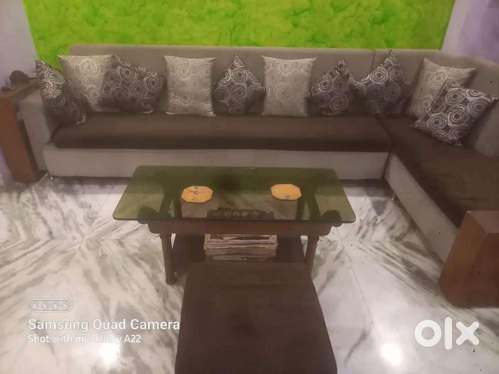 6 seater sofa in good condition