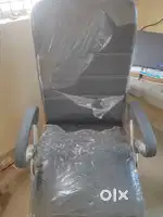 New 3 month old Ergonomic Chair