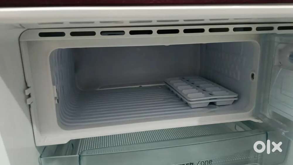 Selling refrigerator