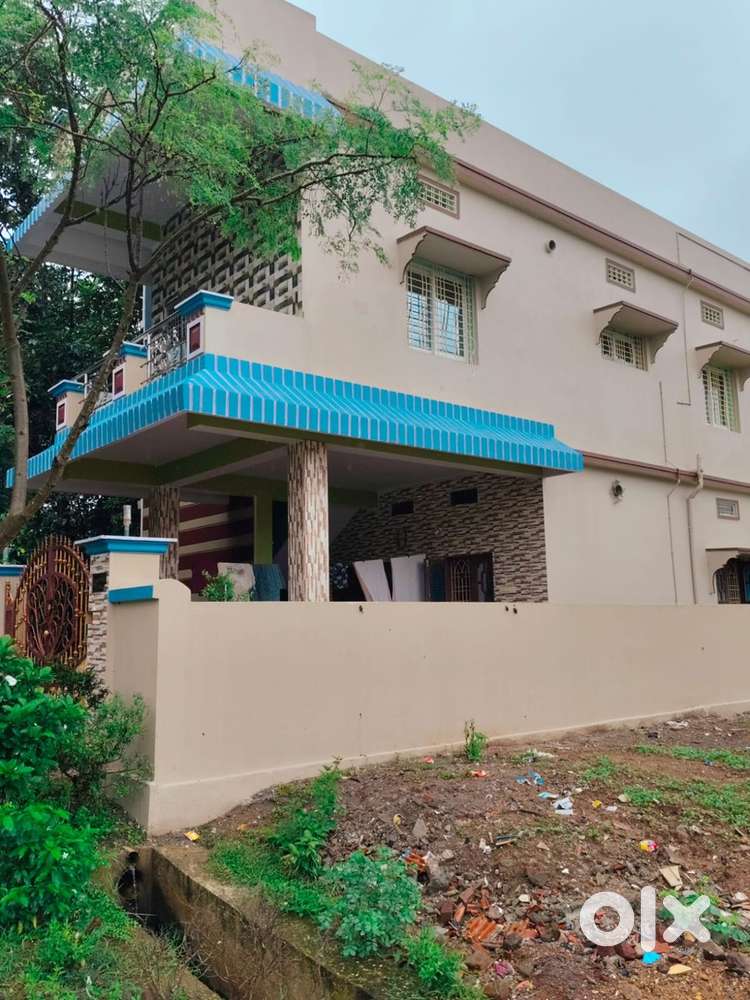 Highway side house for business/personal purpose