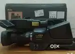 4K Panasonic HD camera 7 layer zooming ke sath fixer digital camera di