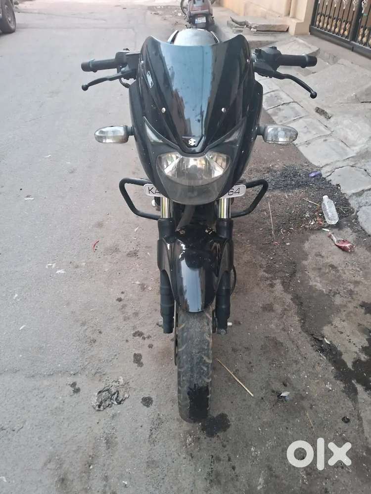 Bajaj pulsar 180