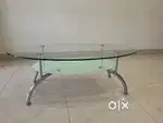 Well maintained glass centre table no scratch from Style spa for sale