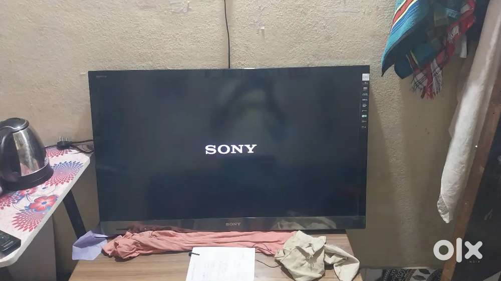 Sony Bravia TV 102 cm