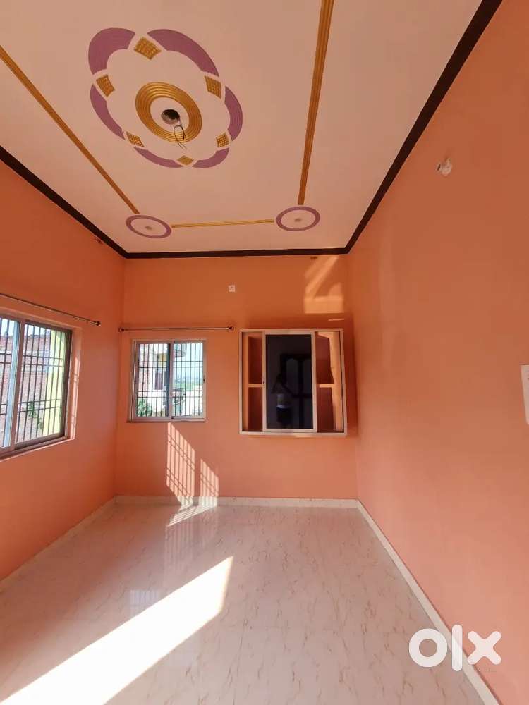 Rent For 2BhK For Female 6500 + बिजली bill