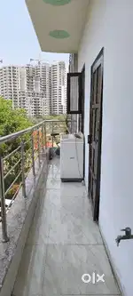 1bhk park facing flat available for rent in C2 block palam vihar ggn