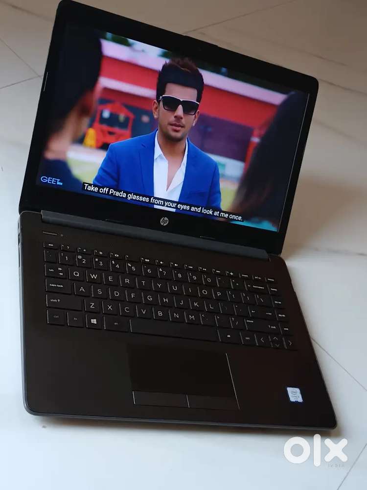 HP silim i5 8th Gen Laptop/256gb ssd/8gb ram fully ok excellent