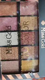 Cosmetics and footwear sales boy or girl needed
