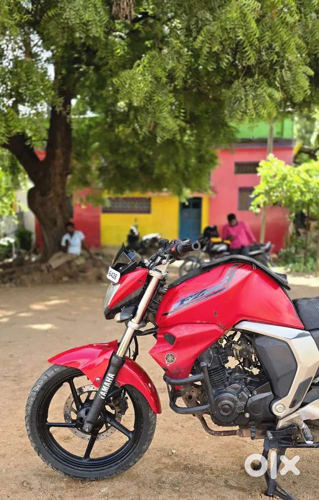 Yamaha FZ V2