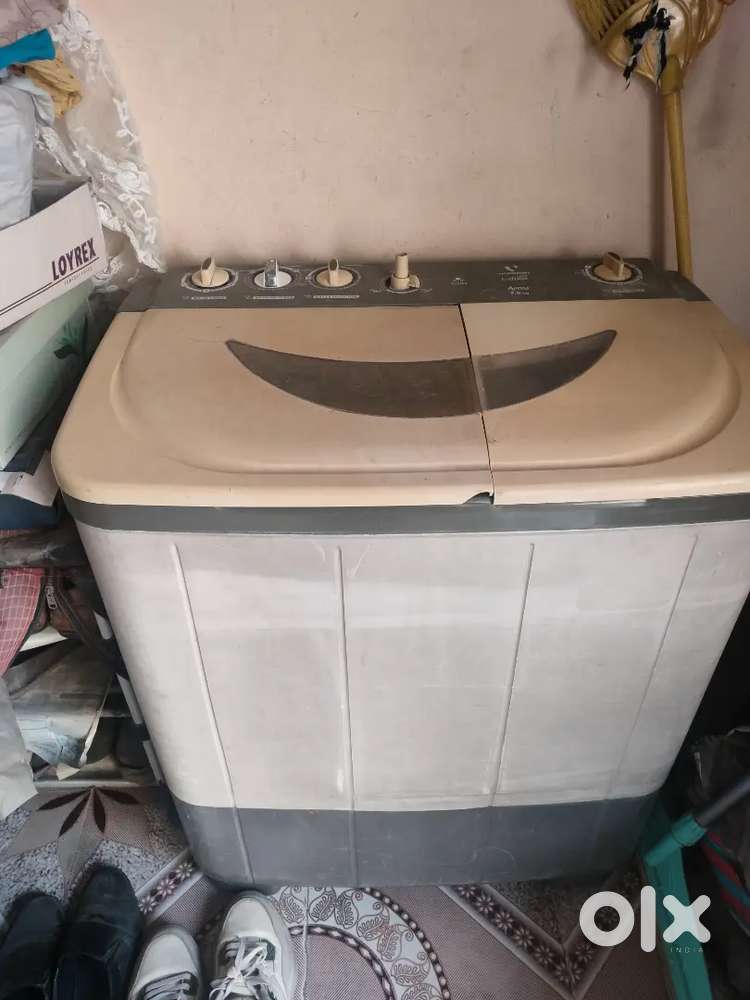 Videocon semi automatic washing machine