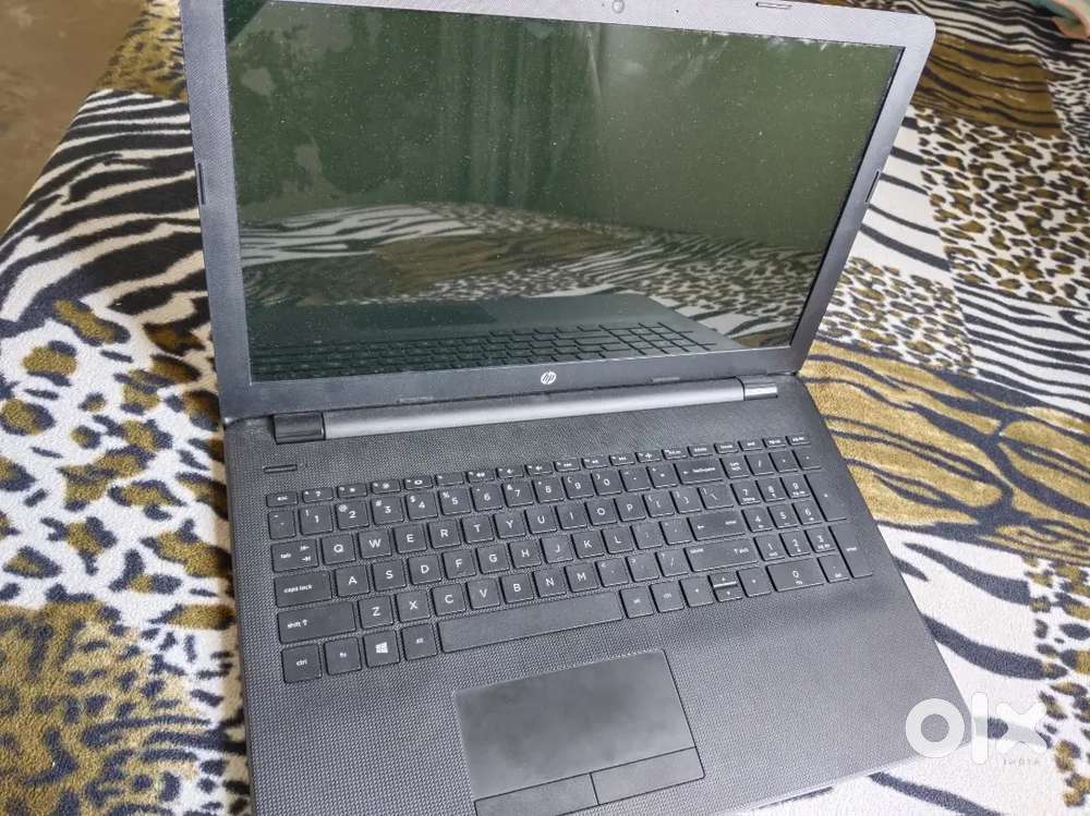 HP laptop - Almost new , Barely used - with charger - Windows 8