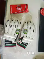Unused cricket gloves from Sunridges