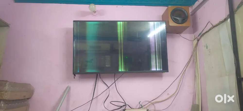 TV SERVICE DOOR STEPS