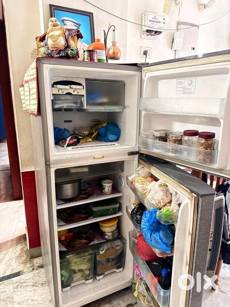 Samsung fridge 250 lit