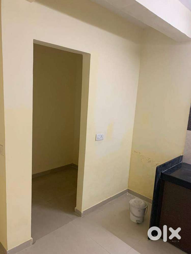 Luxury 3 BHK Flat for Rent – Panoramic Balcony Views @ Sunshine Dunes,