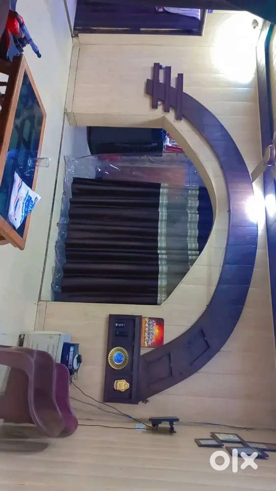 Three floor independent house total 7 rooms, 3 kitchen, 4 washroom
