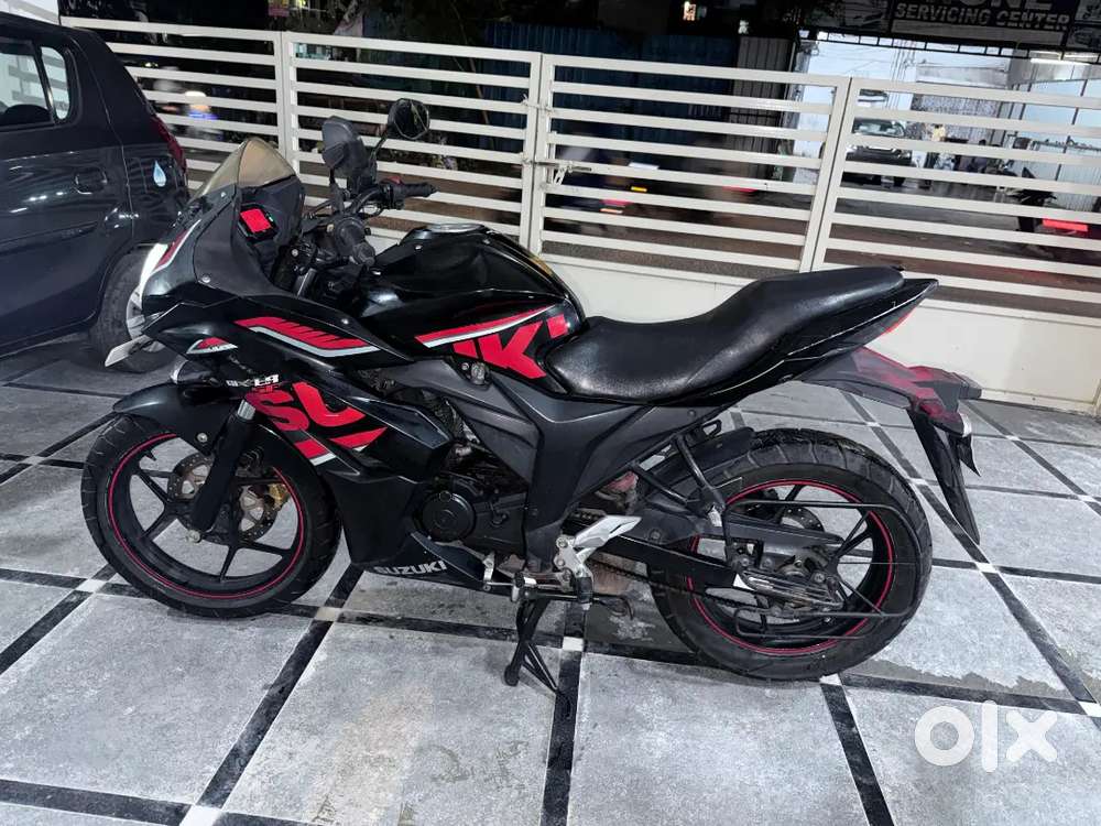 Suzuki Gixxer SF 150 BSIV (2017)