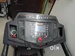 4HP DC Durafit Treadmill in Excellent condition