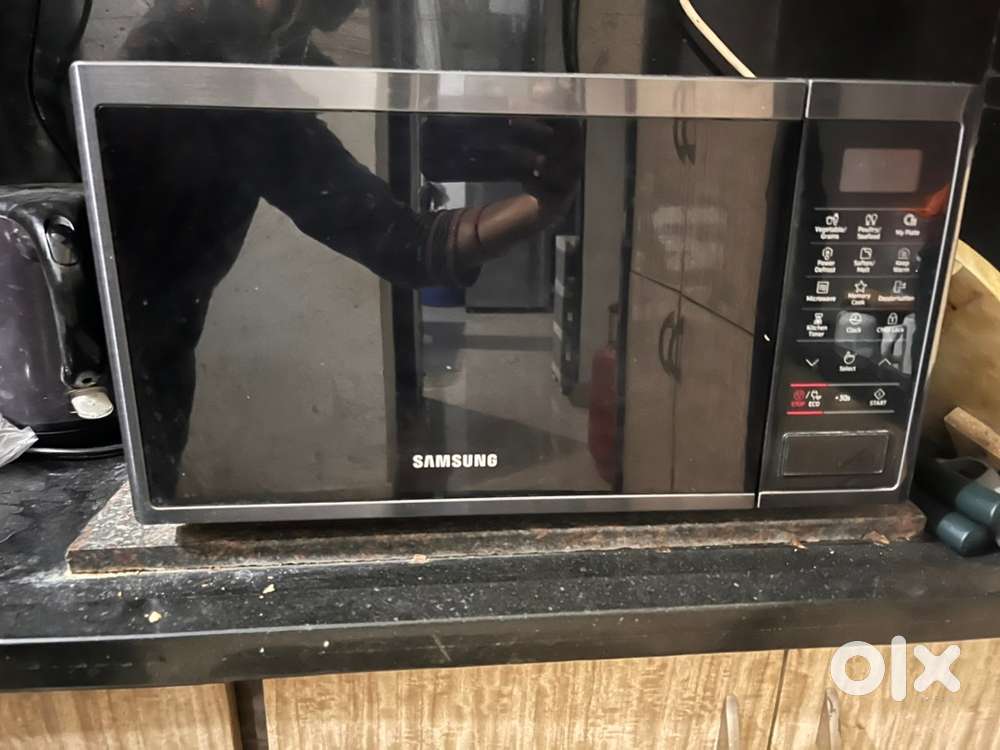 Microwave Oven
