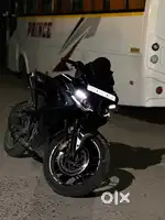 Bajaj rs 200 bs4 (abs)