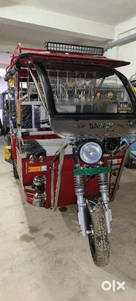 E Rickshaw Toto Driver ई रिक्शा टोटो चालक