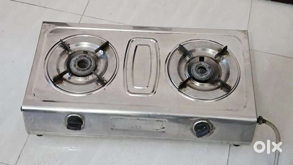 Surya Hotshine two-burner stainless steel gas stove. 
