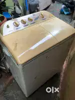 Semi automatic washing machine