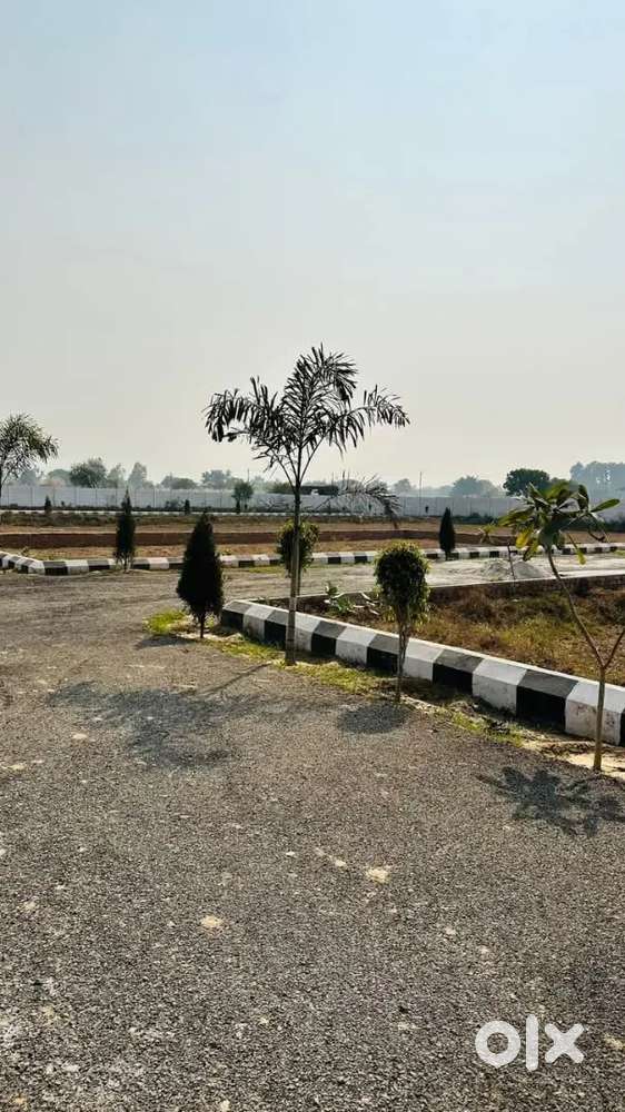 Sultanpur road ke pass outer ring road plot le turant registry aur