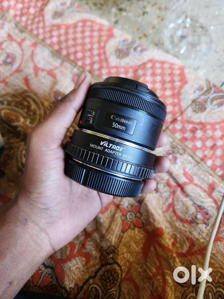 Canon 50 mm f1.8 with veltrox m2 adapter mint condition