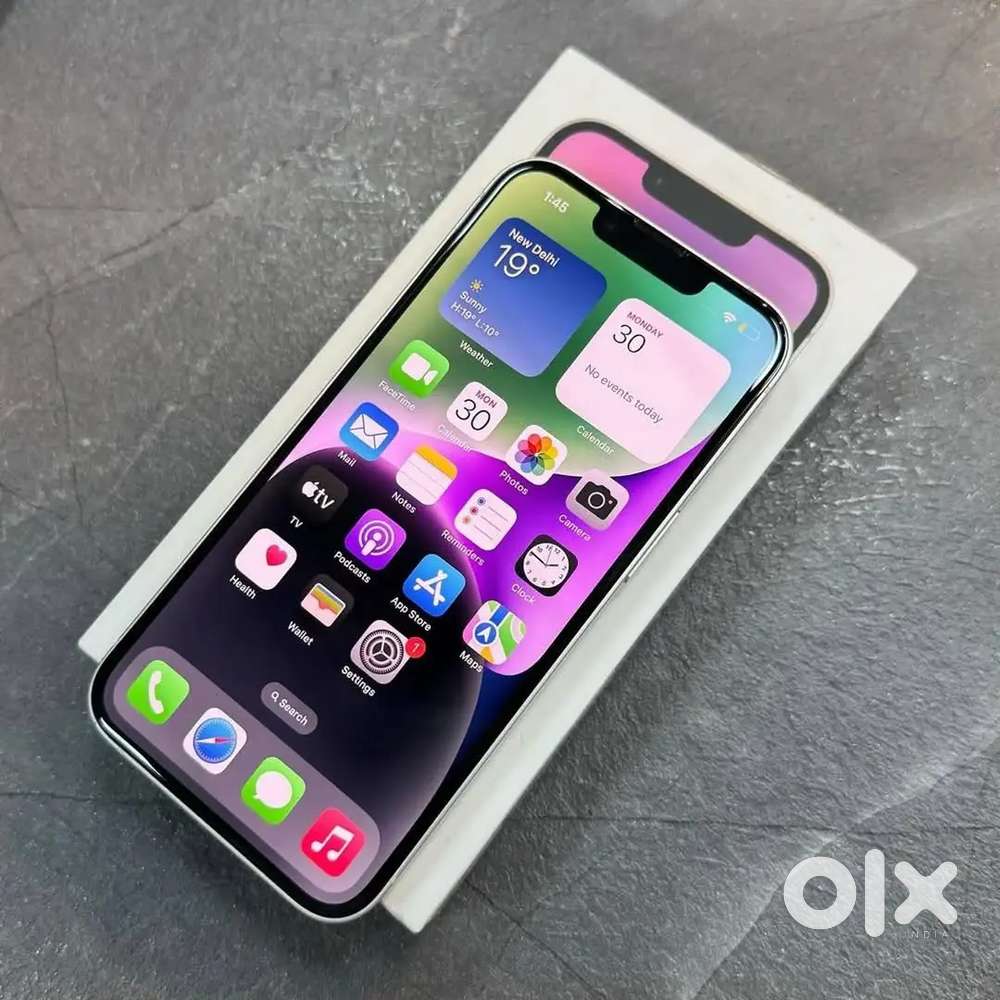 Selling my IPhone 13 With Bill Box And Accessories.