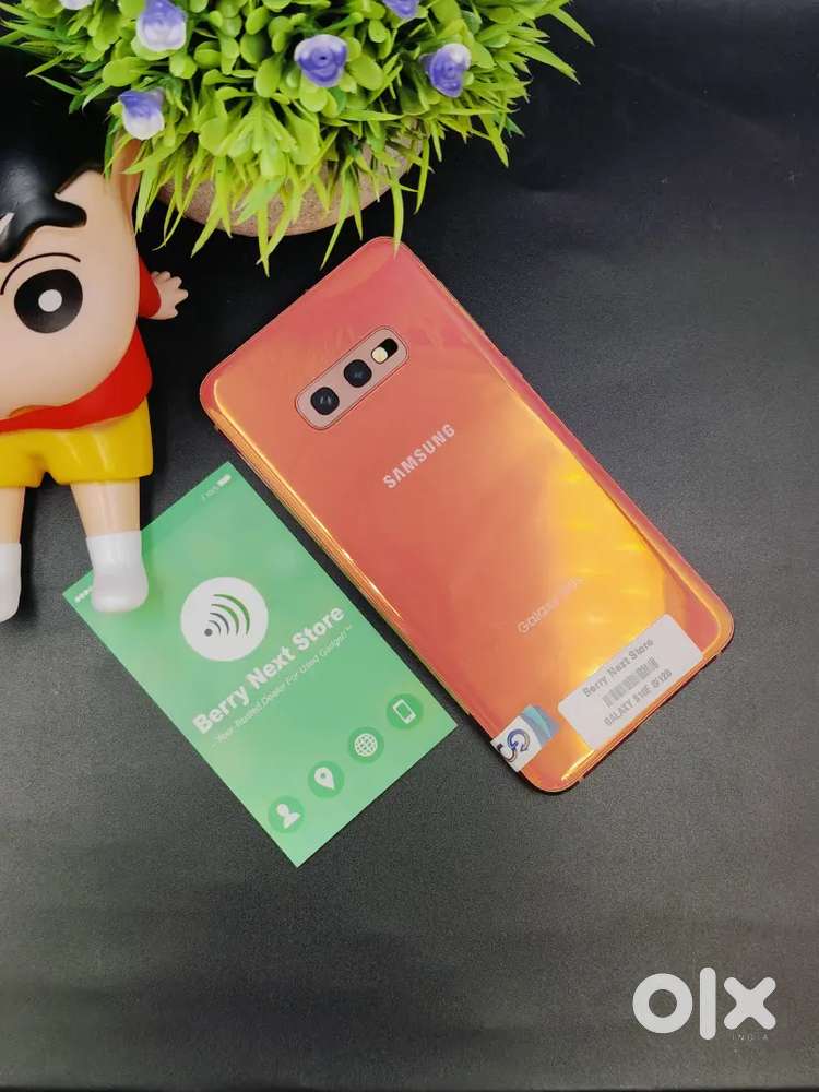 SAMSUNG GALAXY S10E 6/128GB STROAGE - PRISTINE CONDITION MOBILE.