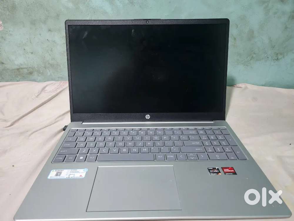 HP LAPTOP WINDOWS 11